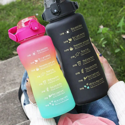 2000ml Portable Gradient Plastic Water Bottle with Straw
